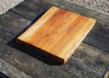 Load image into Gallery viewer, Solid Elm board with green highlights