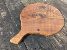 Load image into Gallery viewer, Walnut serving board
