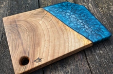 Load image into Gallery viewer, Blue silver Walnut resin board
