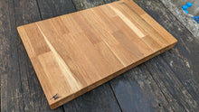 Load image into Gallery viewer, Oak chopping board
