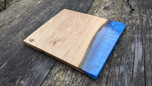 Chestnut and blue mini cheeseboard