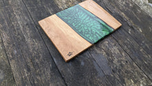 Load image into Gallery viewer, Chestnut and Green Resin cheeseboard
