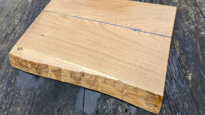 Oak chopping board with dark blue stripe