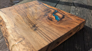 English Walnut 50cm x 37cm