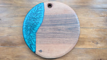 Load image into Gallery viewer, Racing green Resin and Cornish Walnut 36cm round board
