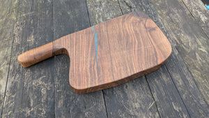 Walnut tomahawk board