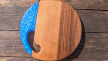 Load image into Gallery viewer, Cornish Walnut and resin serving board 36cm diameter
