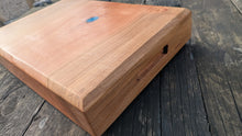 Load image into Gallery viewer, Super thick Beech chopping board
