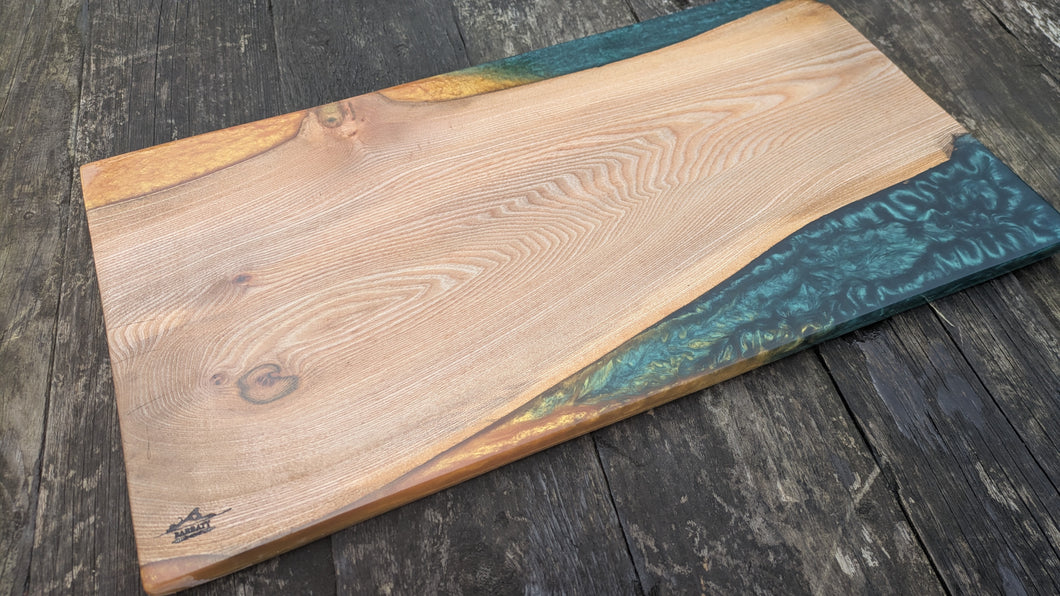 Elm Gold and Green Resin board