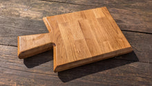 Load image into Gallery viewer, Stave Oak serving board 40cm x 25cm
