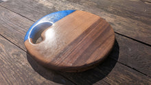 Load image into Gallery viewer, Cornish Walnut and resin serving board 36cm diameter
