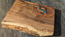 Load image into Gallery viewer, English Walnut 50cm x 37cm
